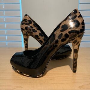 Guess Honora Platform Heels